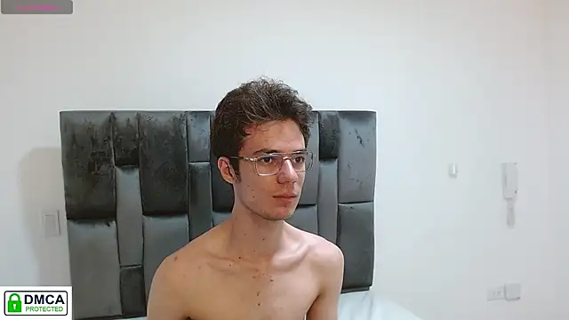 SaccharineSin online show from November 29, 4:56 am