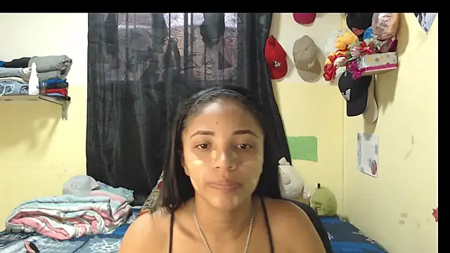 lia Hazbun online show from January 12, 1:51 pm