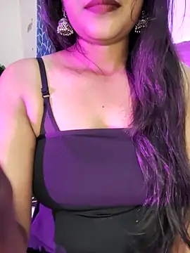 Snapshot of Muskan4156 chatting on December 16, 4:33 pm Muskan4156 online show from December 16, 4:33 pm