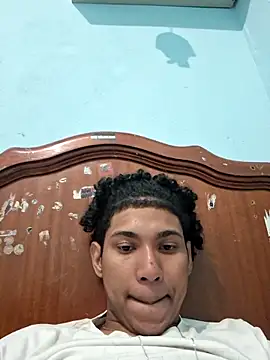 nvh18Aklzim online show from February 21, 5:53 am