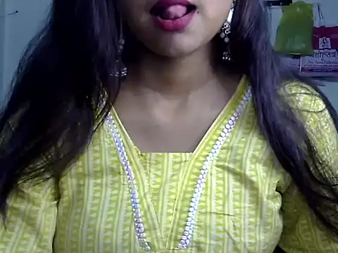 cute rohani1 online show from June 20, 5:07 pm