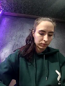 pleasure of lifeee online show from November 30, 7:03 pm