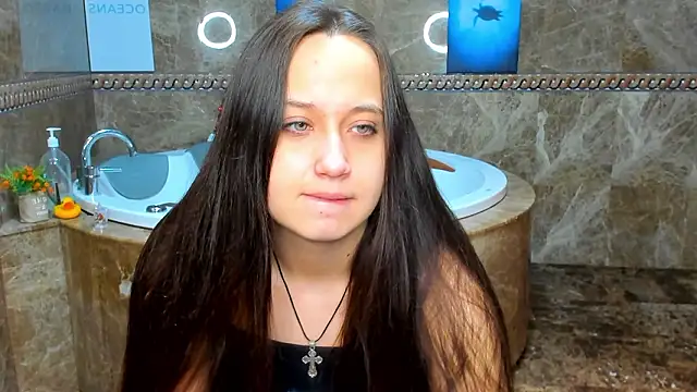 Carolina-sky online show from February 5, 1:23 am