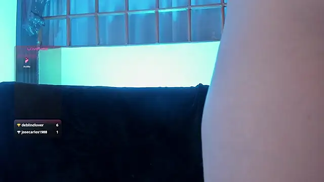 Snapshot of Annavyx chatting on November 29, 9:37 pm Annavyx online show from November 29, 9:37 pm