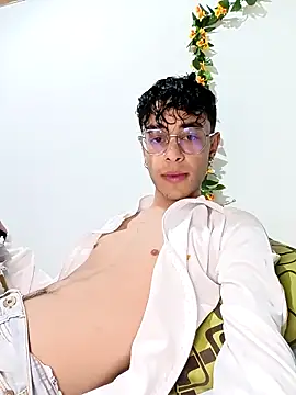 2 milo verus 4 online show from January 5, 9:18 pm