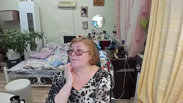 rekelme online show from March 6, 8:15 pm