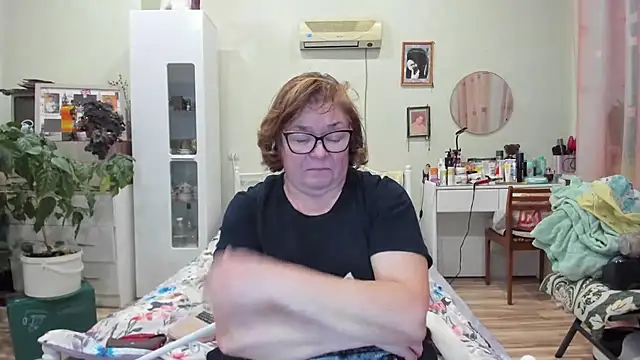 rekelme online show from December 4, 5:45 pm