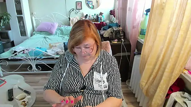 rekelme online show from May 11, 4:59 pm