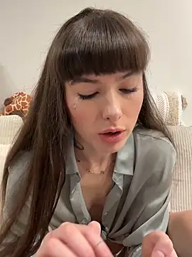 Sugarbellax online show from February 9, 1:20 pm