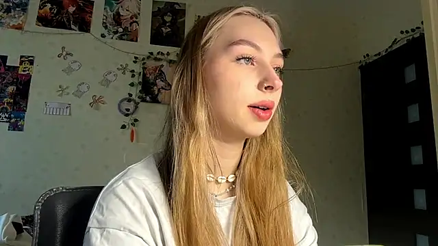 AmandaVyhnal online show from November 28, 11:43 am