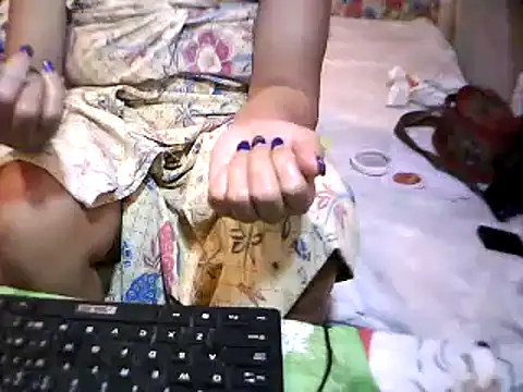 QueenGanda Palangga online show from February 17, 12:08 am