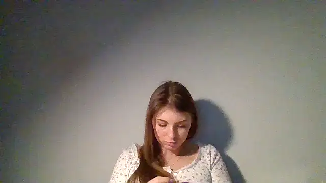 Devil Maiden online show from March 18, 7:26 pm