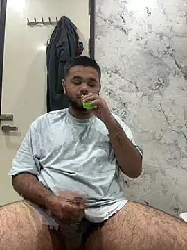 Noavacado  online show from February 8, 11:19 am