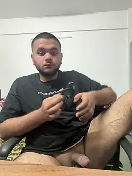 Noavacado  online show from February 15, 1:10 pm