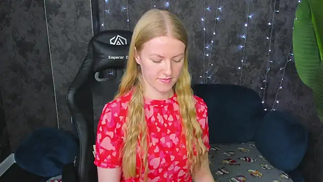 Alicia Hars online show from January 15, 12:25 am