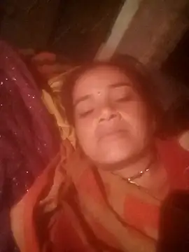 Shivani555 online show from December 1, 3:57 pm