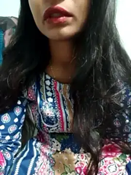 Zoyaa-Zubair online show from March 13, 6:57 pm