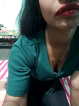 Zoyaa-Zubair online show from February 24, 7:04 pm