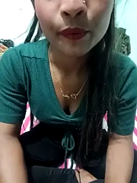 Zoyaa-Zubair online show from February 25, 6:19 pm