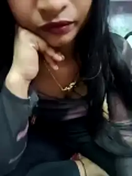 Zoyaa-Zubair online show from March 17, 7:17 pm