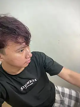 asiantwink0000 online show from January 10, 7:15 am