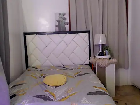 asiantwink0000 online show from March 9, 10:19 am