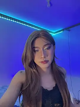 asiantwink0000 online show from April 8, 3:35 pm