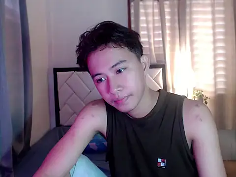 asiantwink0000 online show from February 17, 5:16 am