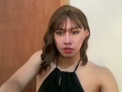 asiantwink0000 online show from May 18, 5:29 pm
