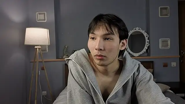 swiftpocket1 online show from November 27, 6:41 pm