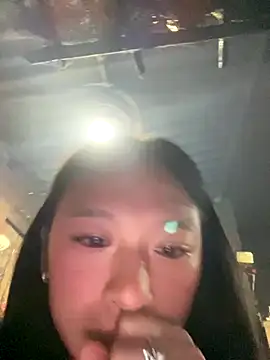 Mayli2x online show from November 27, 2:39 pm