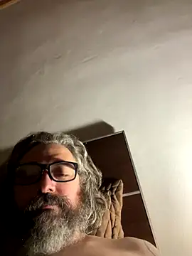 maxxporong online show from December 4, 1:37 am