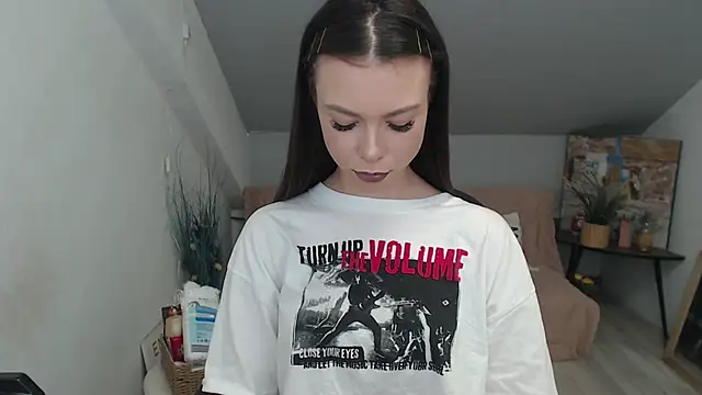 MayaWill online show from December 17, 8:14 pm