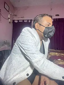 Saxymood1111 online show from December 17, 6:07 am