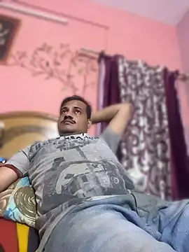 Saxymood1111 online show from April 17, 6:22 pm