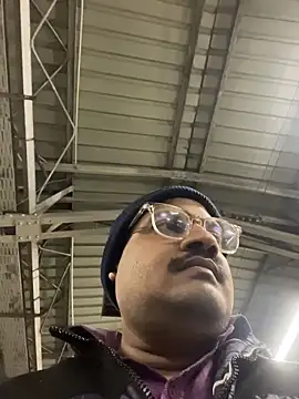 Saxymood1111 online show from February 1, 11:14 pm