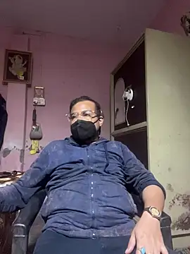 Saxymood1111 online show from February 21, 5:15 pm