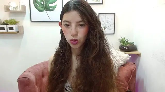 miss nami 1 online show from December 18, 1:59 pm