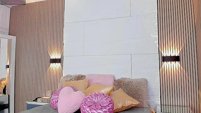 MoliBunny online show from May 21, 3:48 am