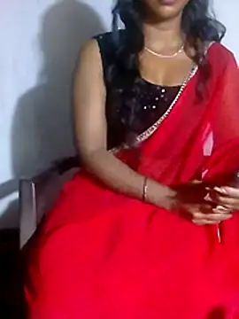 pooja199 online show from December 18, 5:28 pm