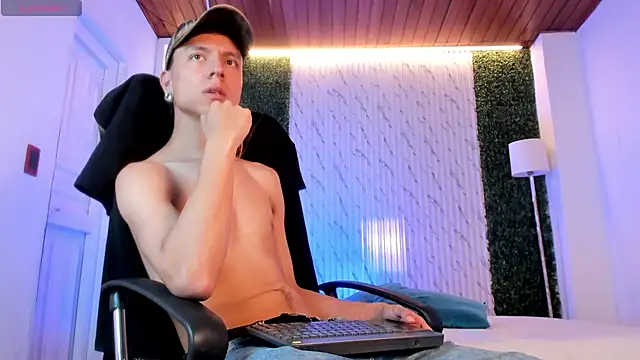 Bastthianxxx online show from January 7, 7:52 pm