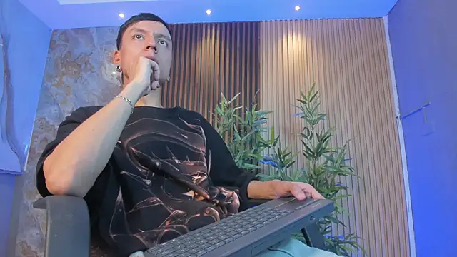 Bastthianxxx online show from December 22, 6:52 pm