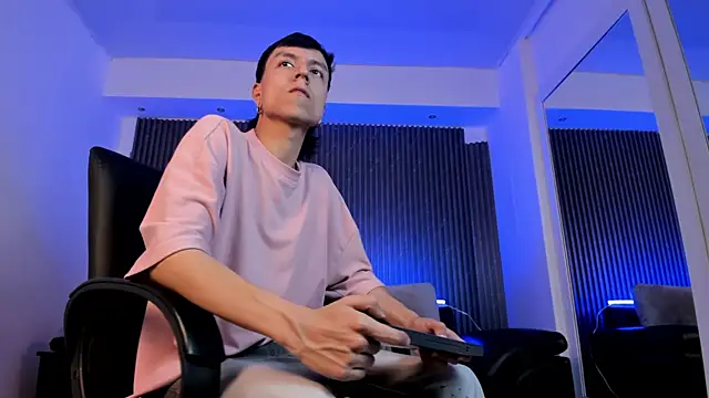 Bastthianxxx online show from November 29, 7:58 pm