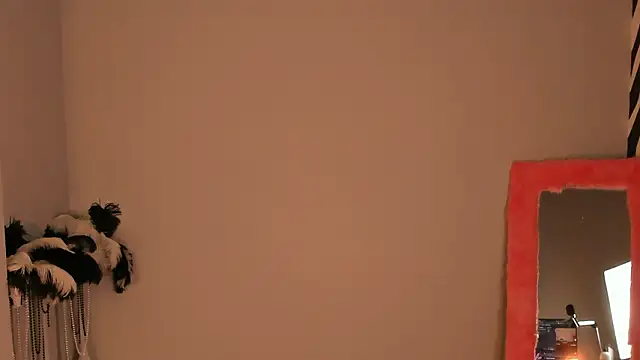 Snapshot of Jennifer_Wiliams chatting on February 13, 8:09 pm Jennifer Wiliams online show from February 13, 8:09 pm