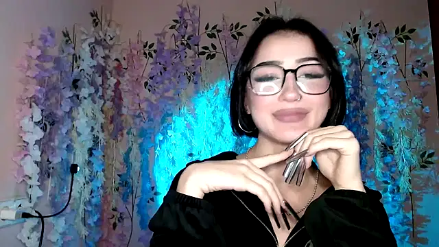 Sweeet Sss online show from November 28, 3:23 pm