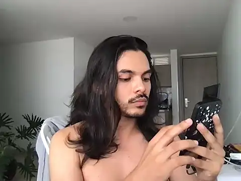 Lukathin online show from November 27, 8:42 pm