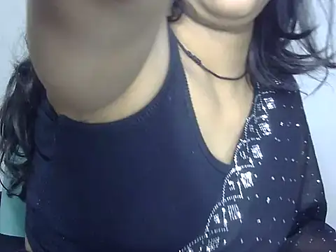 hot-riyya online show from November 27, 6:52 pm