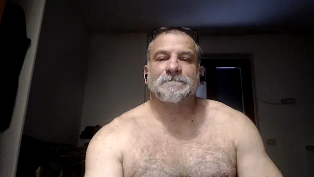 Mauro7788 online show from April 15, 3:38 pm