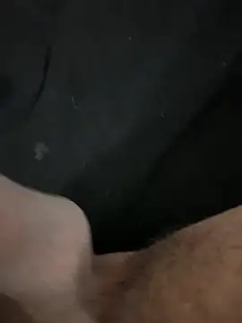 yassarenardu13 online show from December 2, 12:40 pm