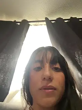 Mia fiire online show from February 7, 9:12 pm